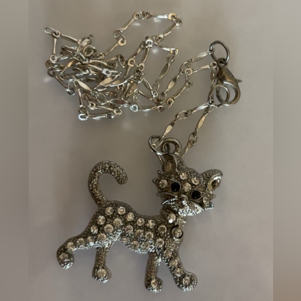Silver Cat Pendant Necklace